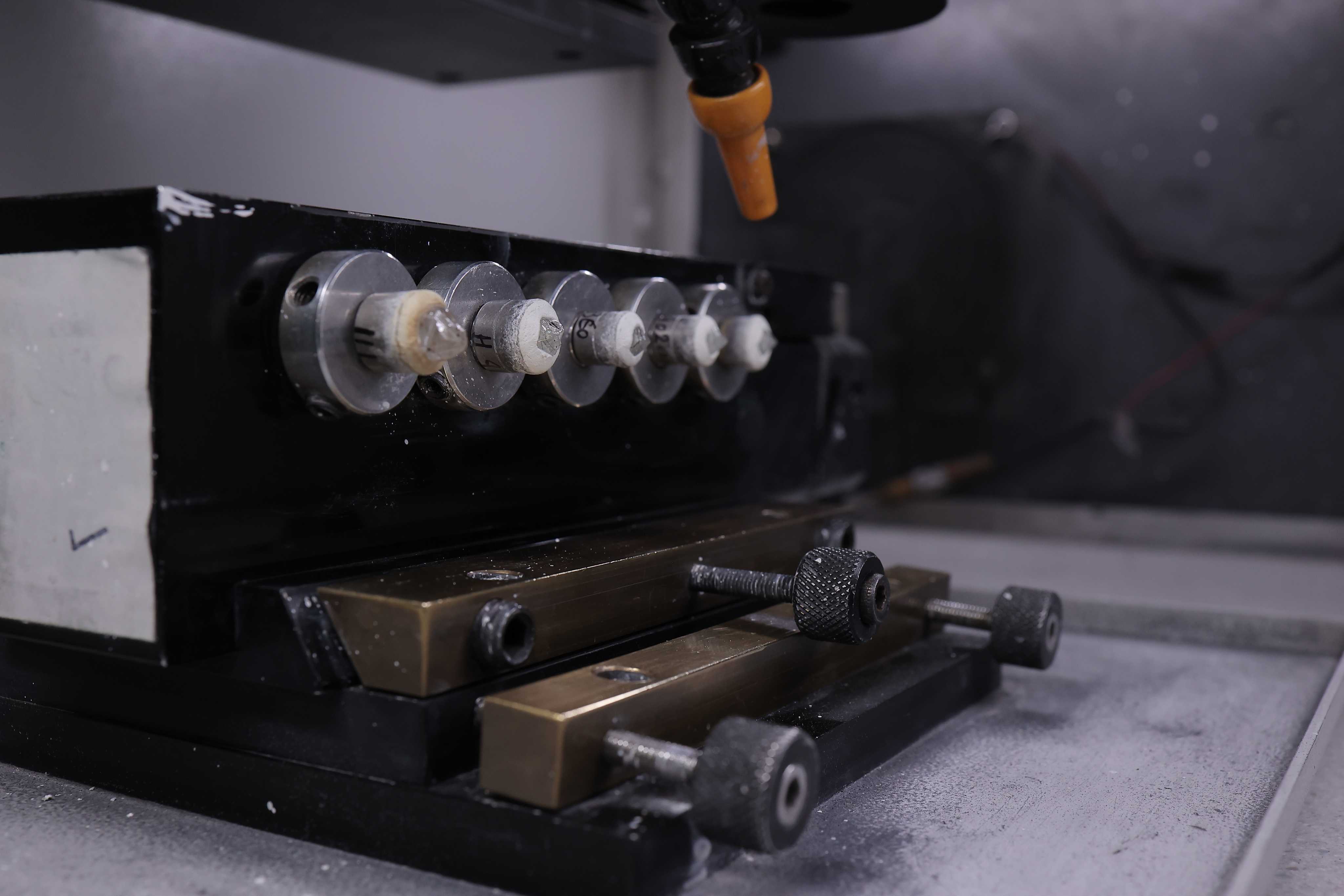 LASER CUTTING